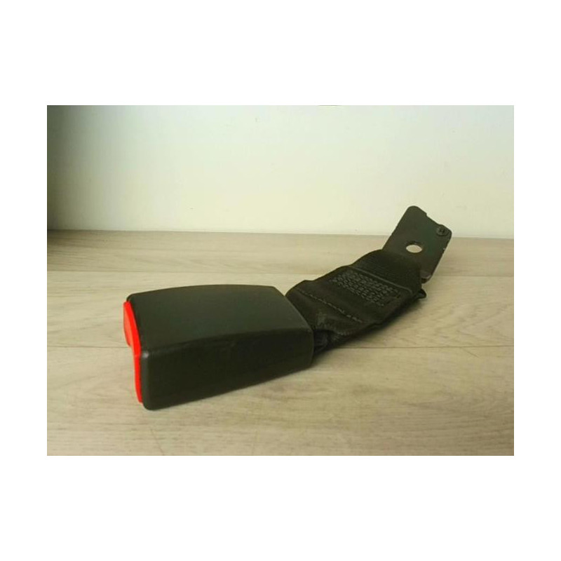 Attache ceinture arriere centrale BMW SERIE 5 E39 PHASE 2 d’occasion