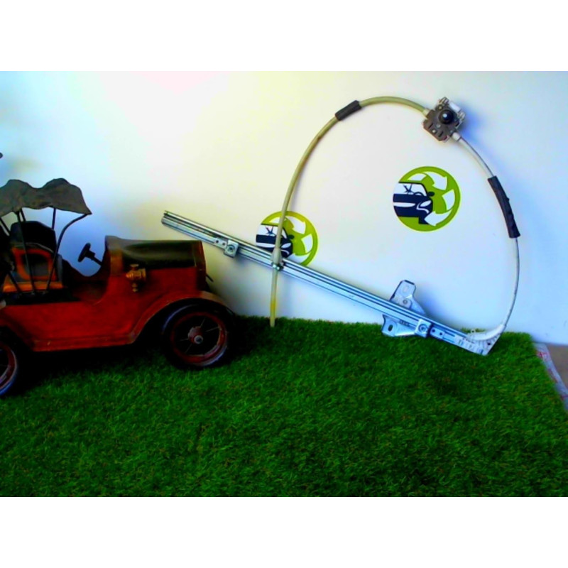 Leve vitre mecanique avant droit RENAULT  d’occasion