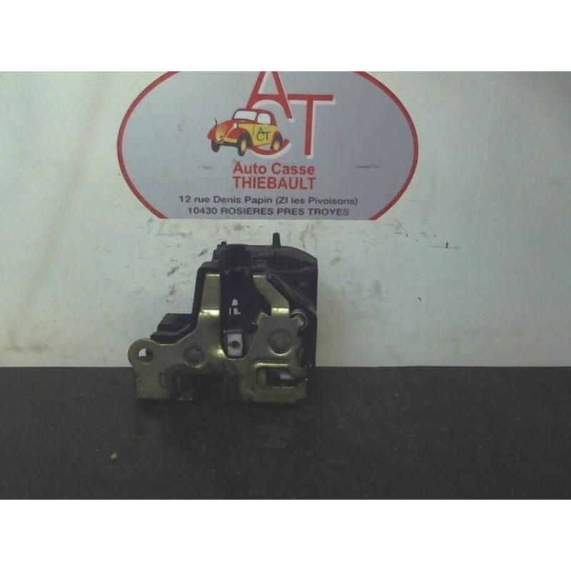 Serrure arriere droit RENAULT MEGANE SCENIC PH2 (JA) SCEN DCI d’occasion
