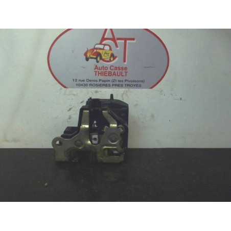 Serrure arriere droit RENAULT MEGANE SCENIC PH2 (JA) SCEN DCI d’occasion