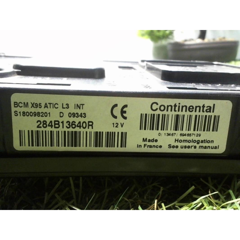 Boitier servitude moteur (BSM) RENAULT SCENIC 3 PHASE 1 d’occasion