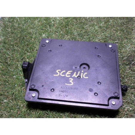 Boitier servitude moteur (BSM) RENAULT SCENIC 3 PHASE 1 d’occasion