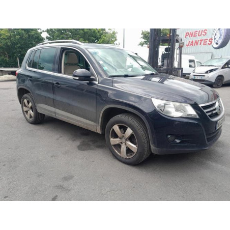 Panneau de porte avant gauche VOLKSWAGEN TIGUAN 1 PHASE 1 d’occasion