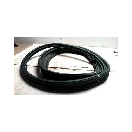 Joint de coffre TOYOTA COROLLA VERSO 1 d’occasion