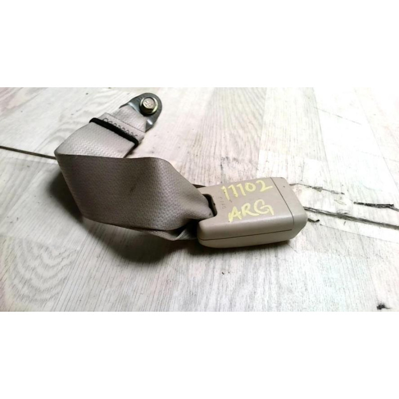 Attache ceinture arriere gauche TOYOTA COROLLA VERSO 1 d’occasion