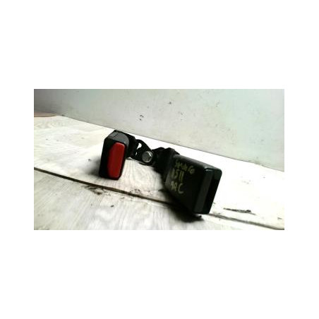 Attache ceinture arriere centrale DACIA SANDERO 2 PHASE 1 d’occasion