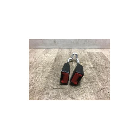 Attache ceinture arriere gauche SKODA FABIA 2 PHASE 2 d’occasion
