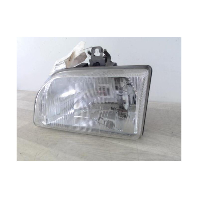 Optique avant principal gauche (feux)(phare) FORD FIESTA 3 PHASE 1 d’occasion