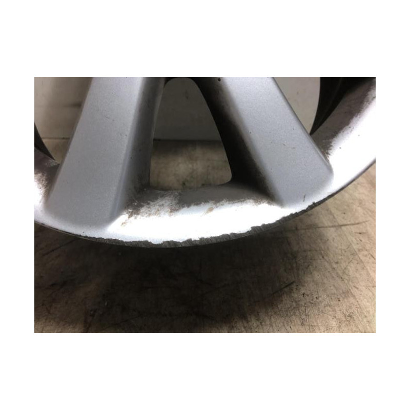 Jante TOYOTA AVENSIS 2 PHASE 1 d’occasion