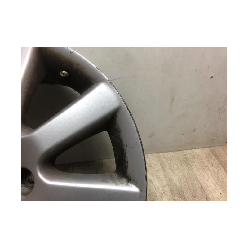 Jante TOYOTA AVENSIS 2 PHASE 1 d’occasion