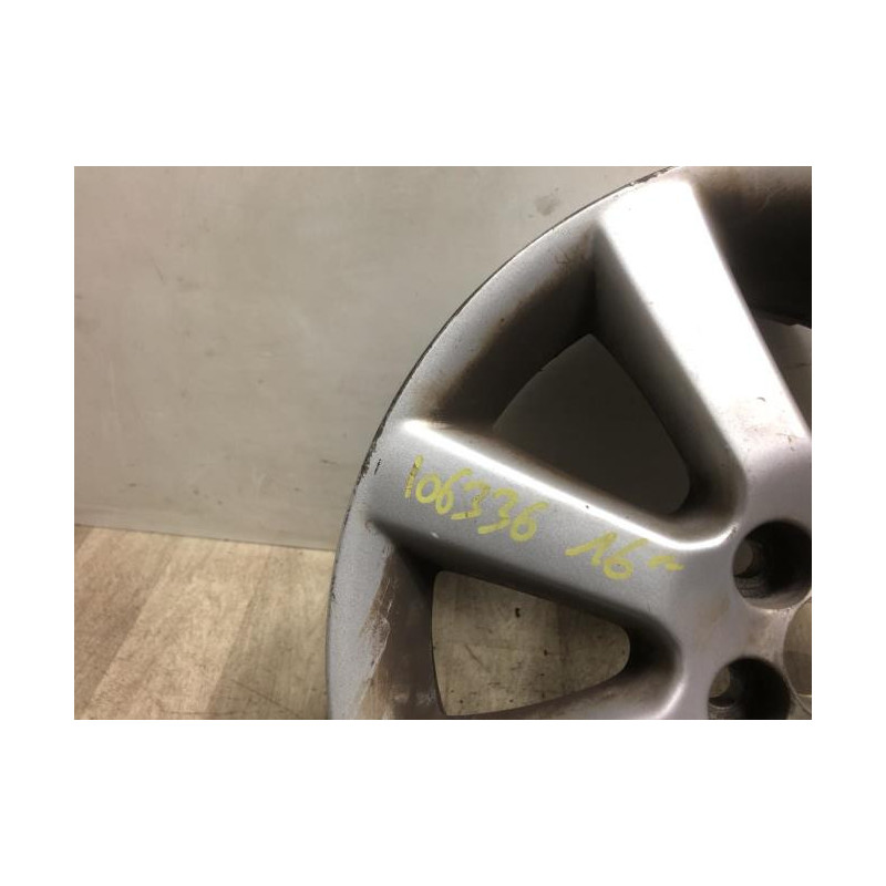 Jante TOYOTA AVENSIS 2 PHASE 1 d’occasion
