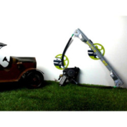 Leve vitre electrique avant droit RENAULT CLIO 1 PHASE 2 d’occasion