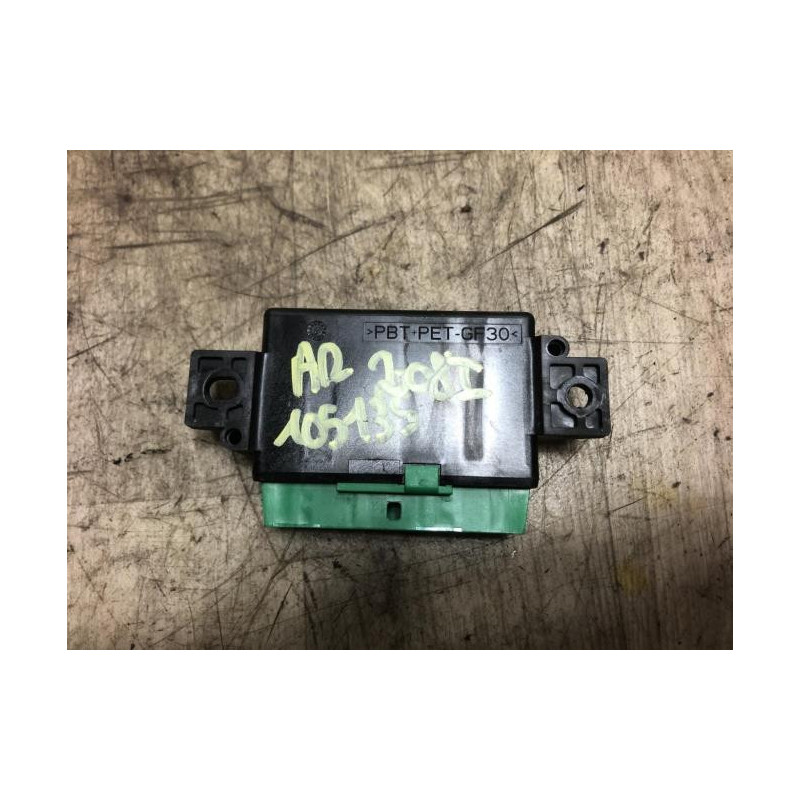 Boitier d'aide au stationnement PEUGEOT 208 1 PHASE 1 d’occasion