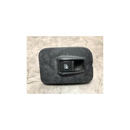 Interrupteur de leve vitre avant droit CITROEN NEMO d’occasion