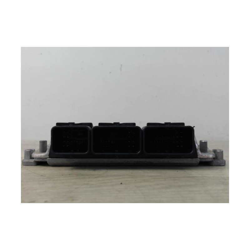 Calculateur moteur RENAULT VEL SATIS PHASE 1 d’occasion