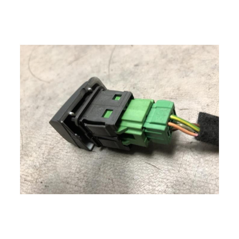 Bouton/Interrupteur PEUGEOT 208 1 PHASE 1 d’occasion