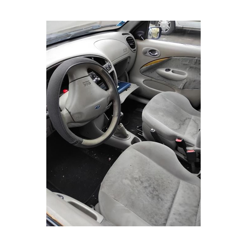 Verin de coffre droit FORD FIESTA 4 PHASE 2 d’occasion