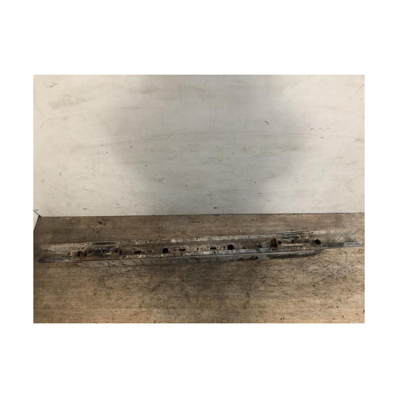 Renfort pare choc arriere (traverse) FORD TRANSIT 4 d’occasion