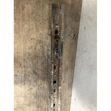 Renfort pare choc arriere (traverse) FORD TRANSIT 4 d’occasion
