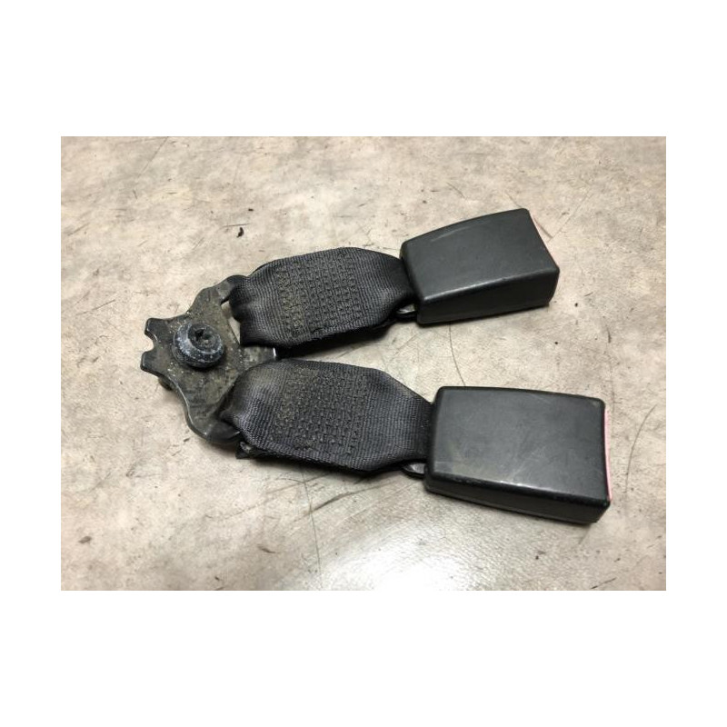 Attache ceinture arriere gauche FORD FIESTA 4 PHASE 2 d’occasion