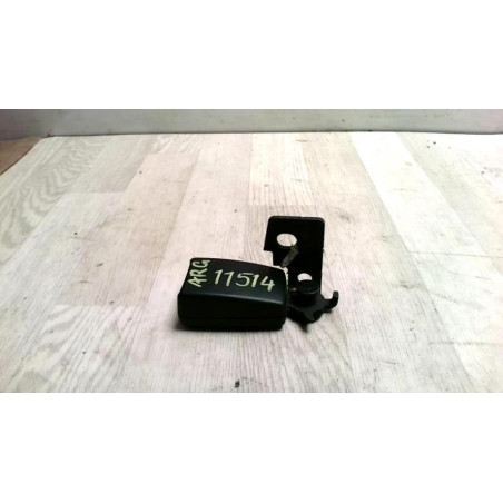 Attache ceinture arriere gauche OPEL CORSA D PHASE 2 d’occasion