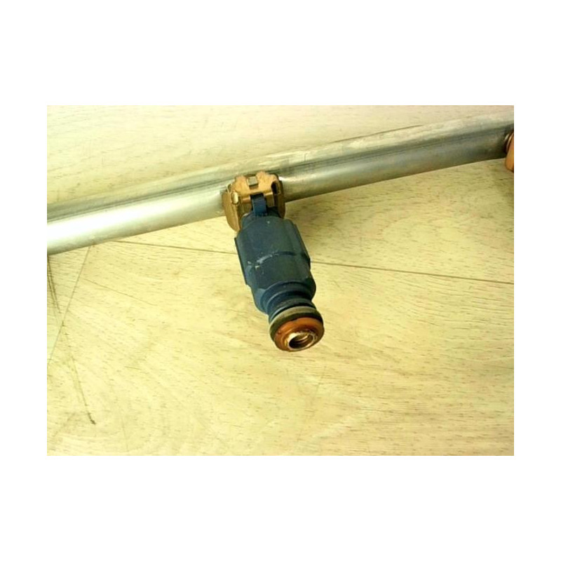 Rampe injection PORSCHE CAYENNE 1 PHASE 1 d’occasion