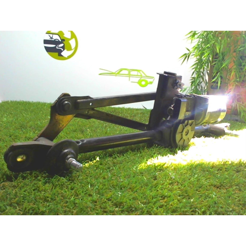 Moteur essuie glace avant HYUNDAI TUCSON 1 d’occasion