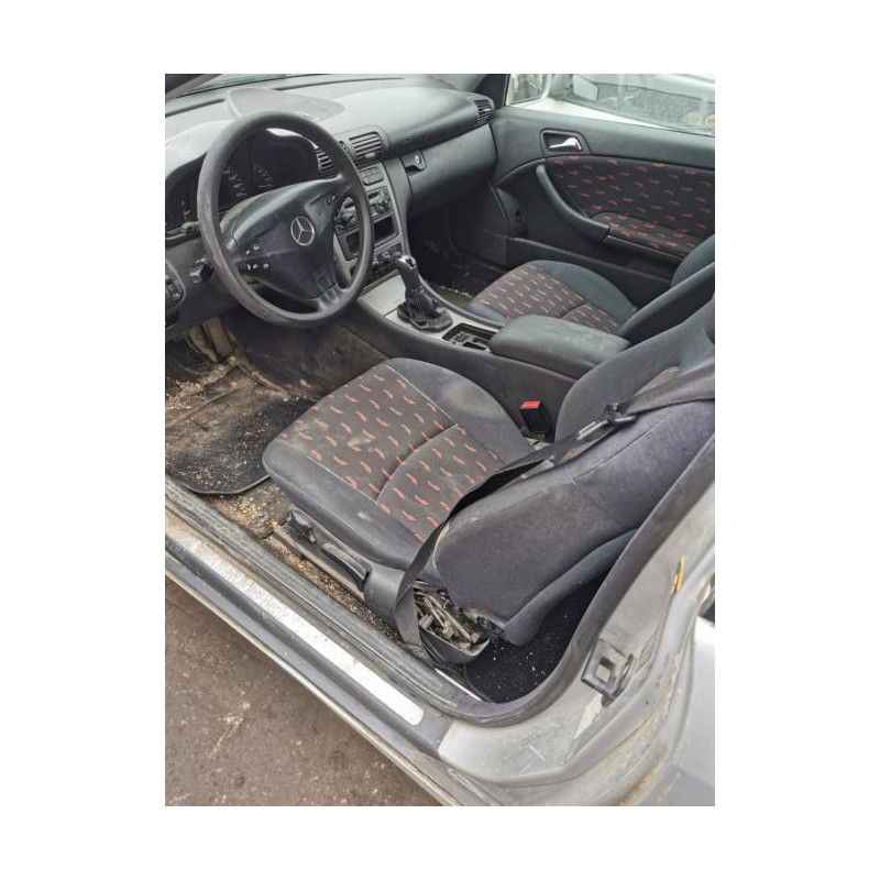 Support de phare gauche (tôle) MERCEDES CLASSE C 203 COUPE SPORT PHASE 1 d’occasion