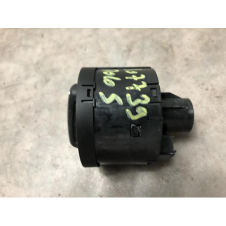 Commande de phare VOLKSWAGEN POLO 5 PHASE 2 d’occasion