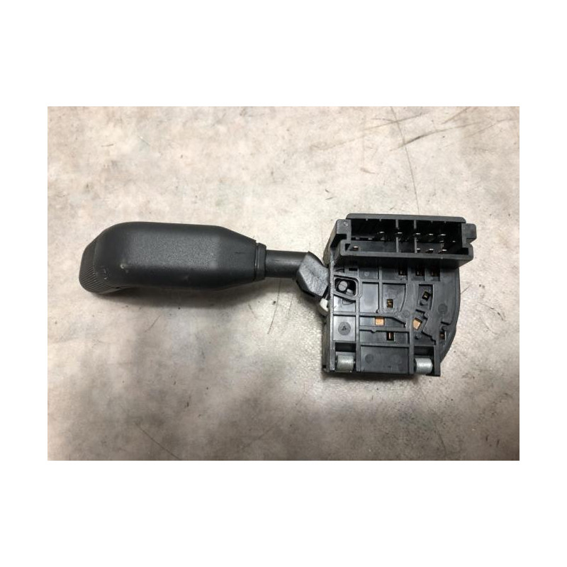 Commodo phare RENAULT CLIO 1 PHASE 2 d’occasion