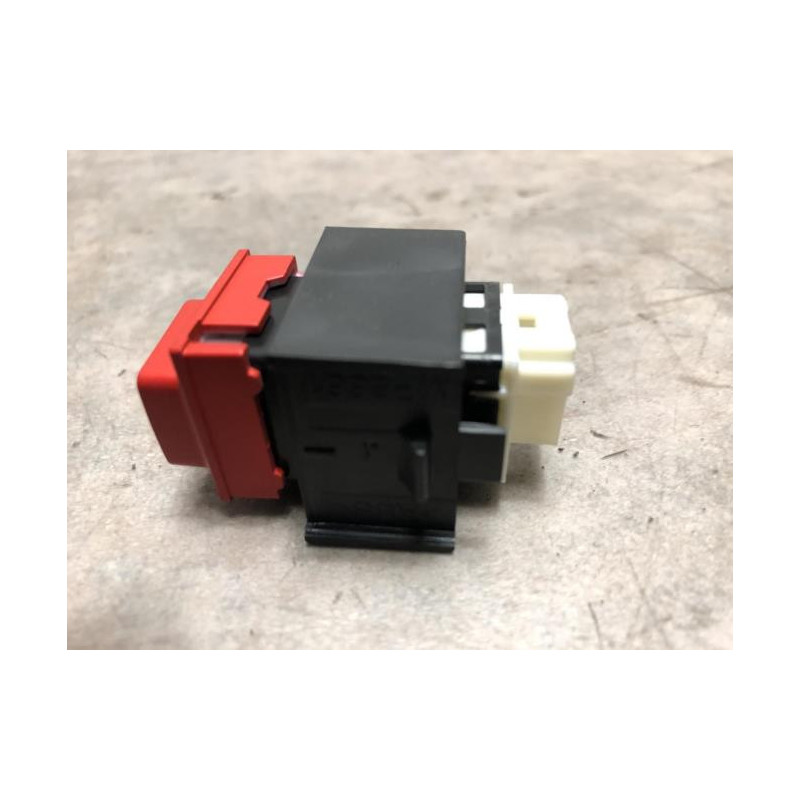 Bouton/Interrupteur CITROEN C3 AIRCROSS PHASE 1 d’occasion