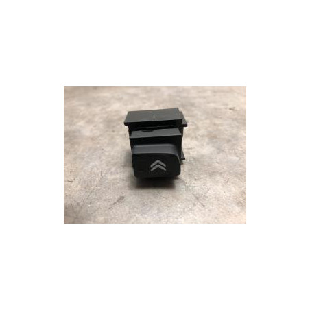 Bouton/Interrupteur CITROEN C3 AIRCROSS PHASE 1 d’occasion