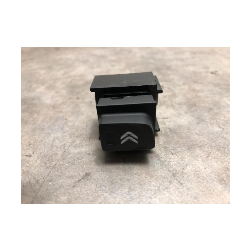 Bouton/Interrupteur CITROEN C3 AIRCROSS PHASE 1 d’occasion