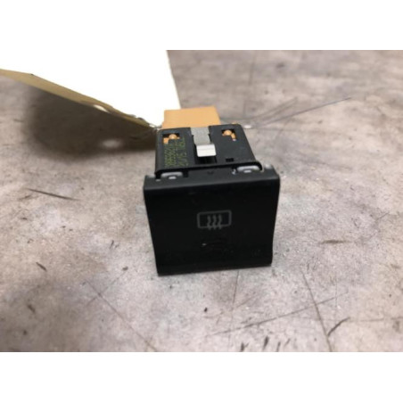 Commande degivrage lunette arriere VOLKSWAGEN POLO 5 PHASE 2 d’occasion