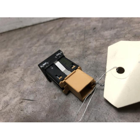 Commande degivrage lunette arriere VOLKSWAGEN POLO 5 PHASE 2 d’occasion