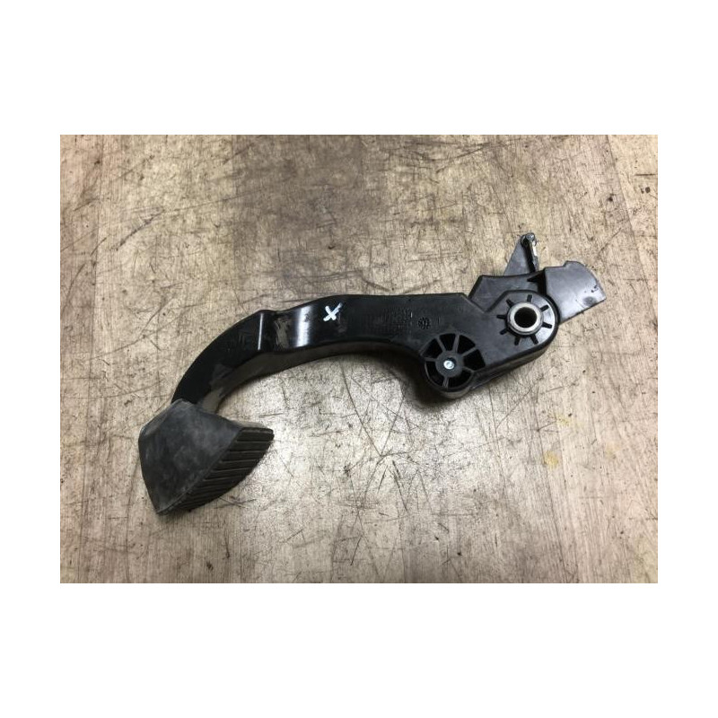 Pedalier d'embrayage CITROEN C3 AIRCROSS PHASE 1 d’occasion