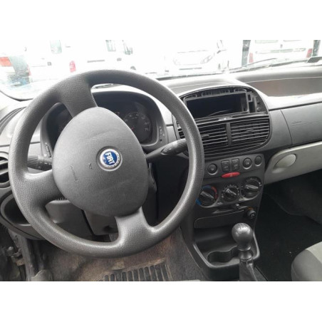 Volant FIAT PUNTO 2 PHASE 2 d’occasion