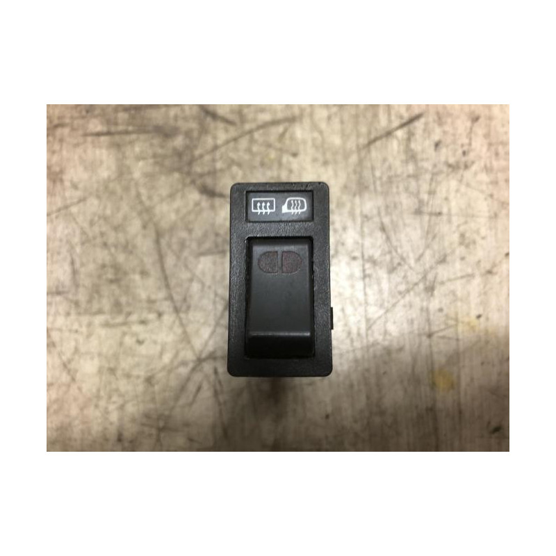 Commande degivrage lunette arriere VOLVO 940 d’occasion