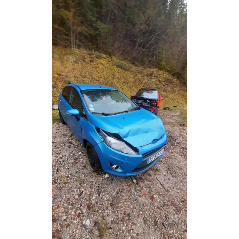 Platine feu arriere gauche FORD FIESTA 6 PHASE 1 d’occasion