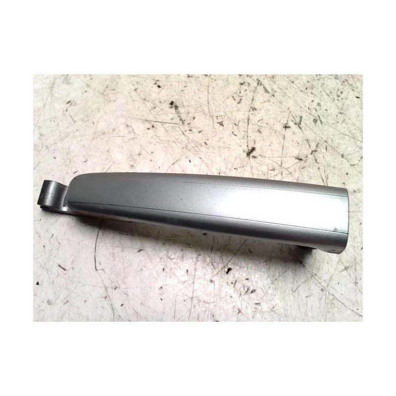 Poignee porte avant gauche PEUGEOT 307 PHASE 1 d’occasion