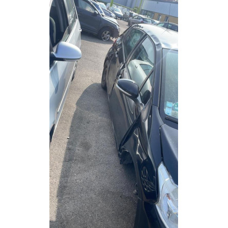 Baie de pare brise PEUGEOT 208 1 PHASE 1 d’occasion