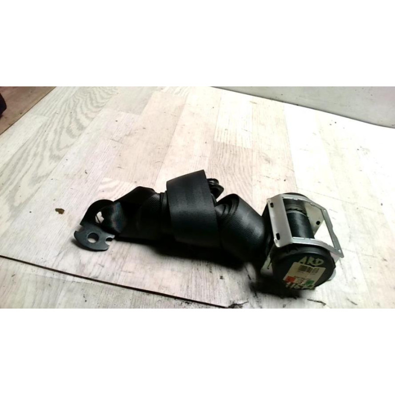 Ceinture arriere droit OPEL CORSA D PHASE 2 d’occasion