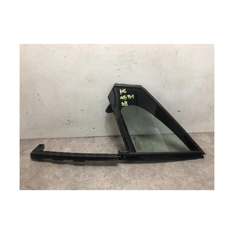 Custode avant gauche (porte) PEUGEOT 208 1 PHASE 1 d’occasion
