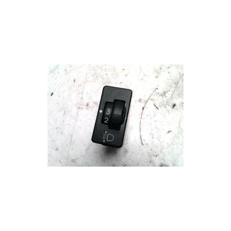 Commande de reglage hauteur de phare PEUGEOT 107 PHASE 2 d’occasion