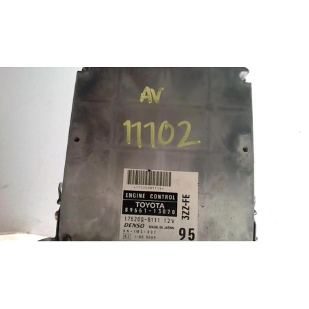 Calculateur moteur TOYOTA COROLLA VERSO 1 d’occasion