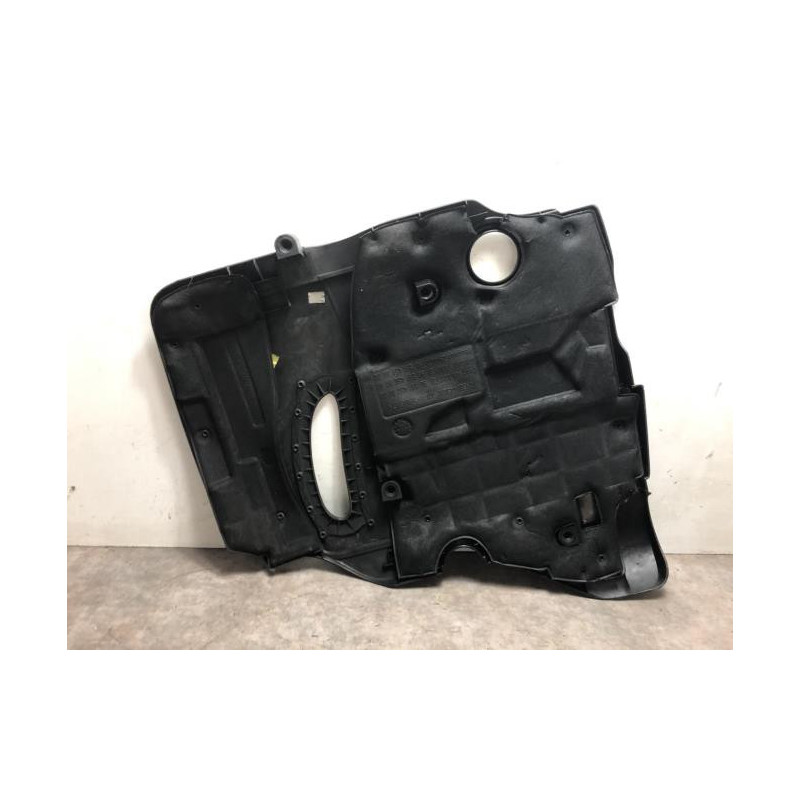 Cache moteur  PEUGEOT 407 COUPE d’occasion