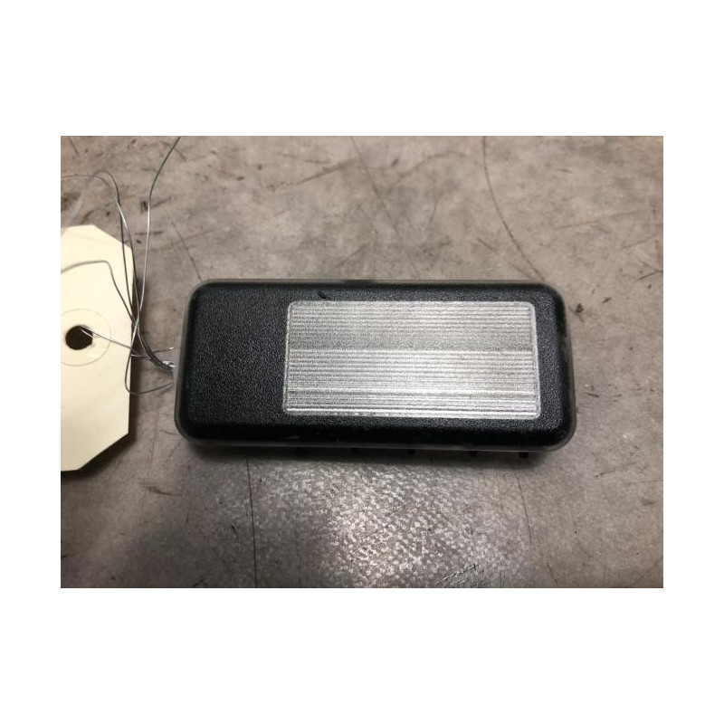Eclairage de plafonnier BMW X3 E83 PHASE 2 d’occasion