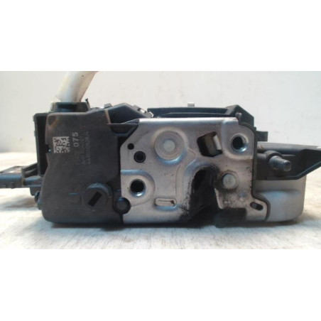 Serrure avant gauche PEUGEOT 308 1 SW PHASE 1 BREAK d’occasion