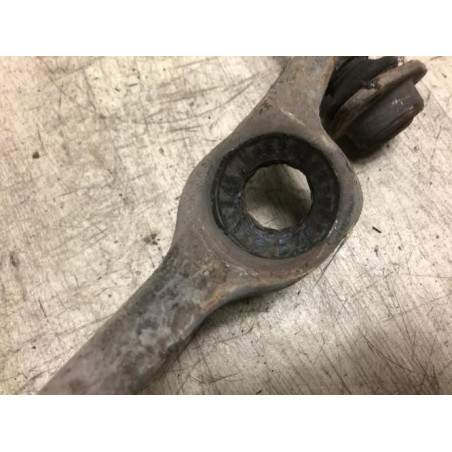 Bras de suspension superieur avant gauche VOLVO 940 d’occasion