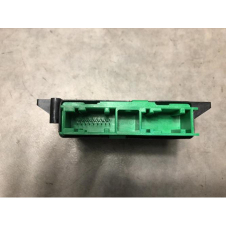 Boitier d'aide au stationnement PEUGEOT 308 2 SW PHASE 1 BREAK d’occasion